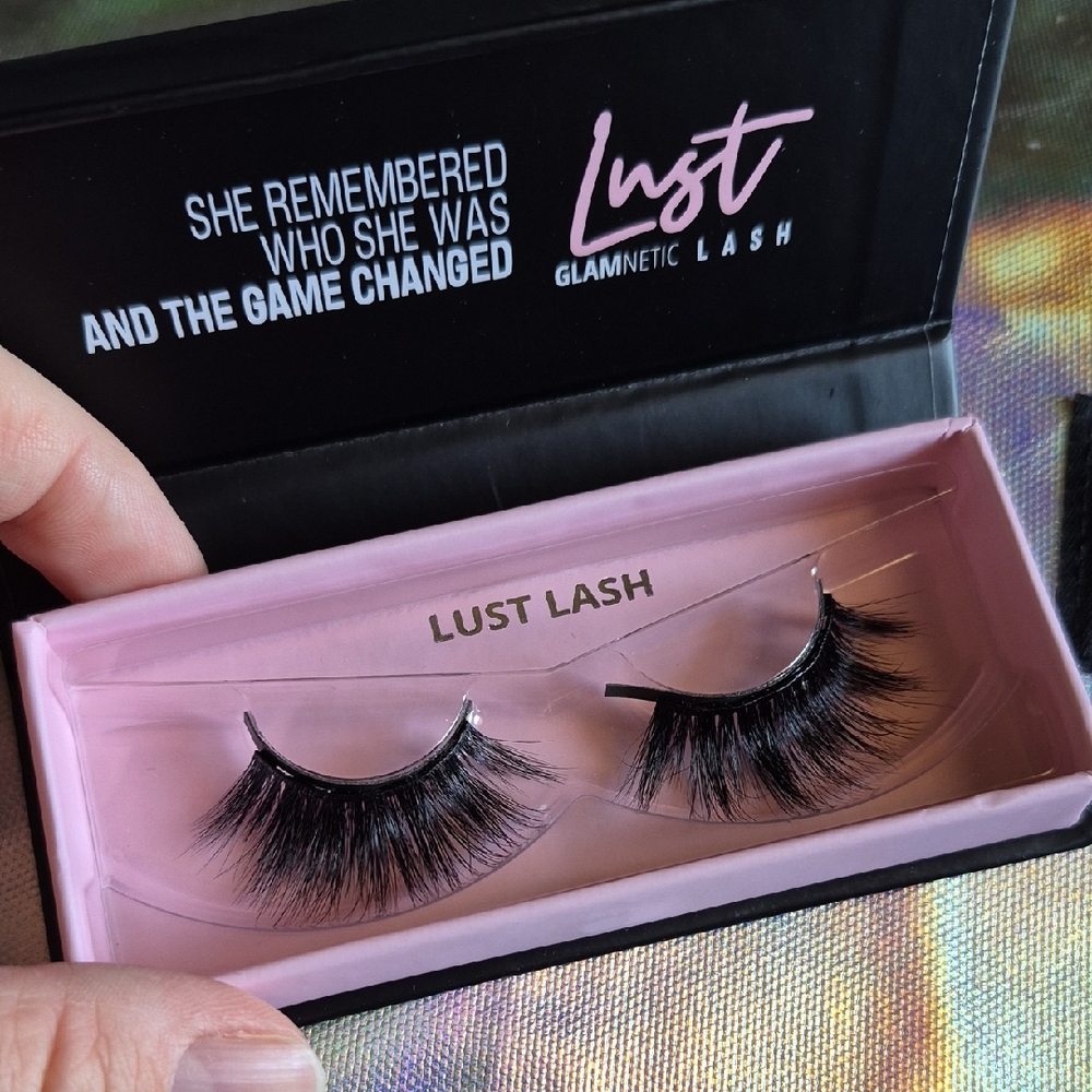 LUST Glamnetic Magnetic Lashes - Dramatic Black